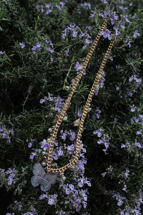 Butterfly necklace (purple)