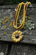 Load image into Gallery viewer, Sunflower 🌻 necklace