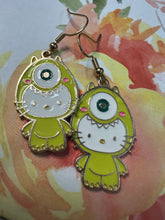 Load image into Gallery viewer, Hello kitty/monsters ink earrings