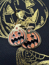 Load image into Gallery viewer, Pumpkin earrings