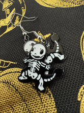 Load image into Gallery viewer, Character spooky earrings