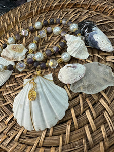 Ursula sea shell necklace