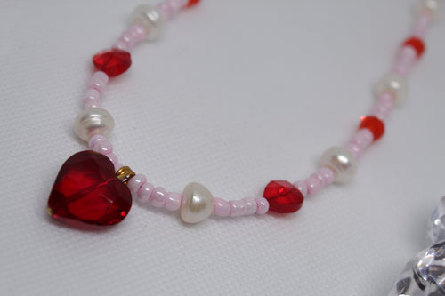 Heart/pearl necklace