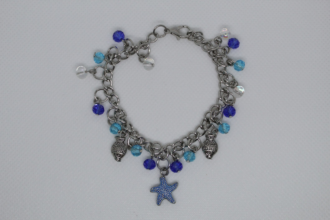 Sea star bangle bracelet