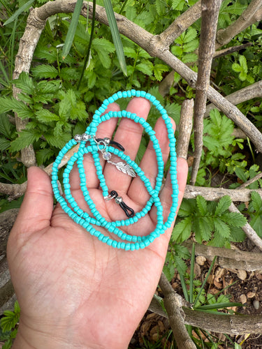 Turquoise glasses chain