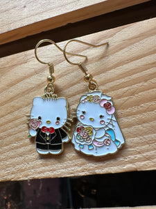 Hello kitty earrings (wedding)