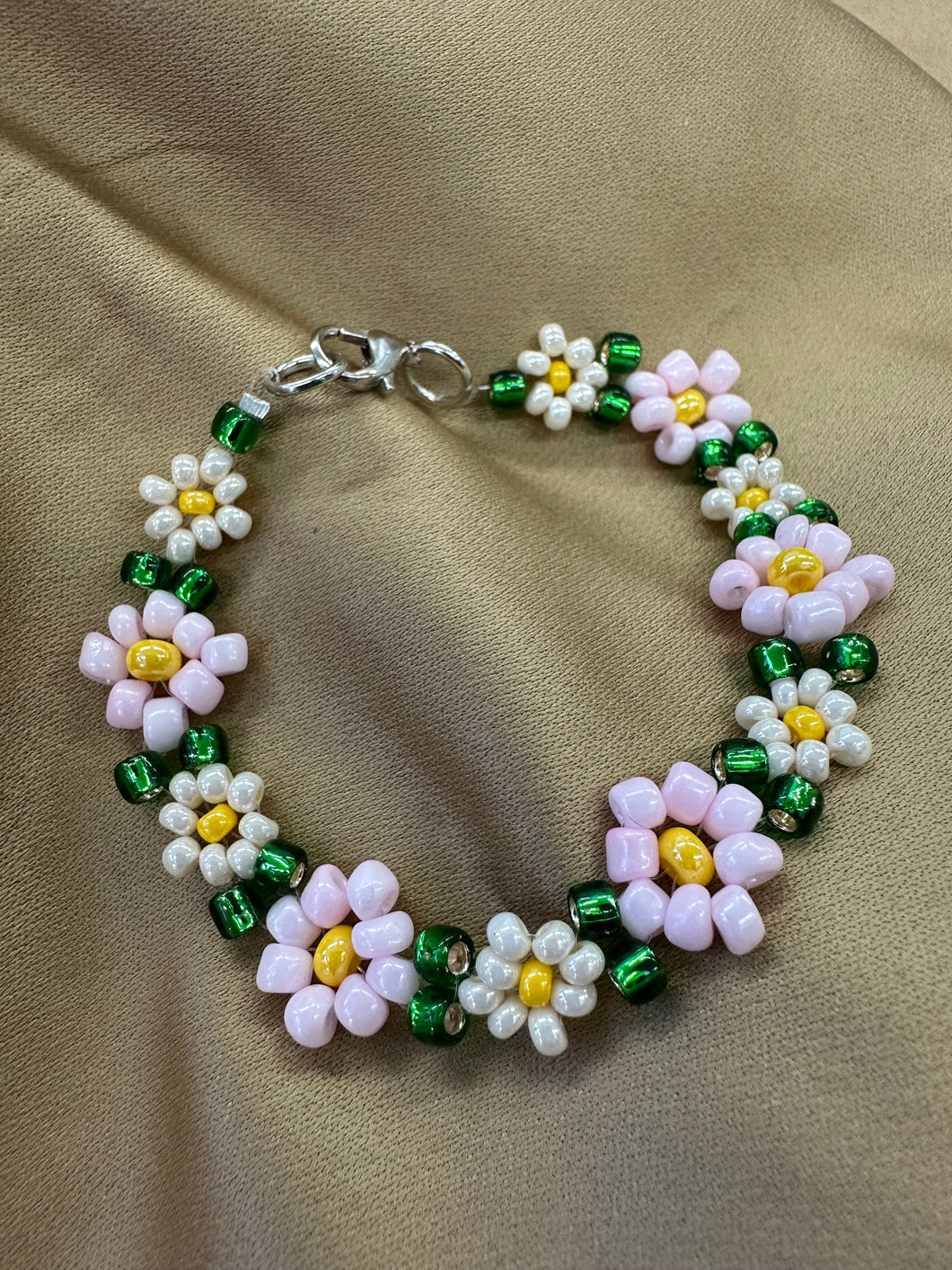 Flower bracelet