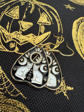 Load image into Gallery viewer, That witch earrings