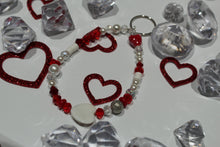 Load image into Gallery viewer, Valentines keychain