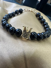 Load image into Gallery viewer, Men’s crown bracelet