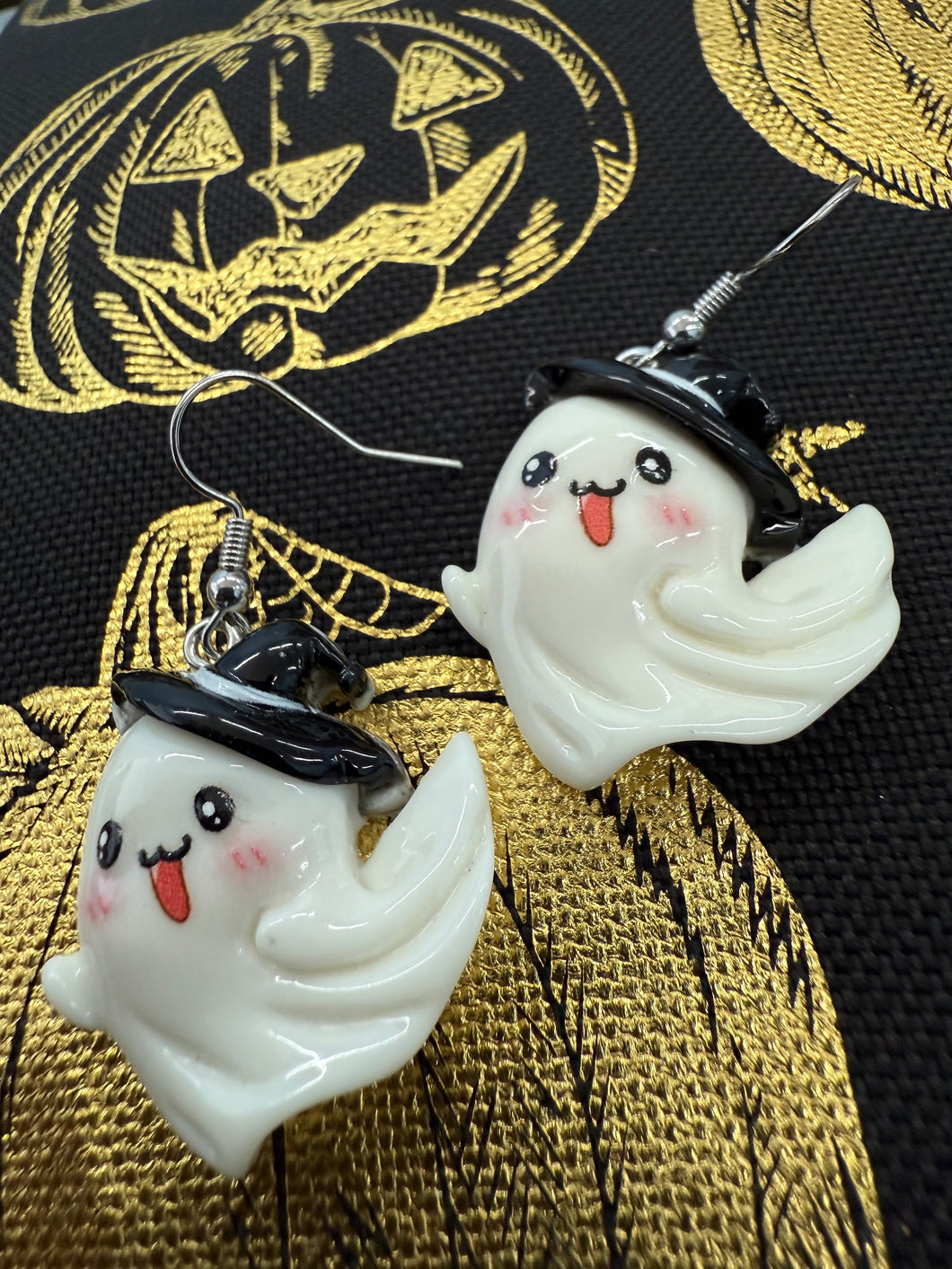 Spooky earrings
