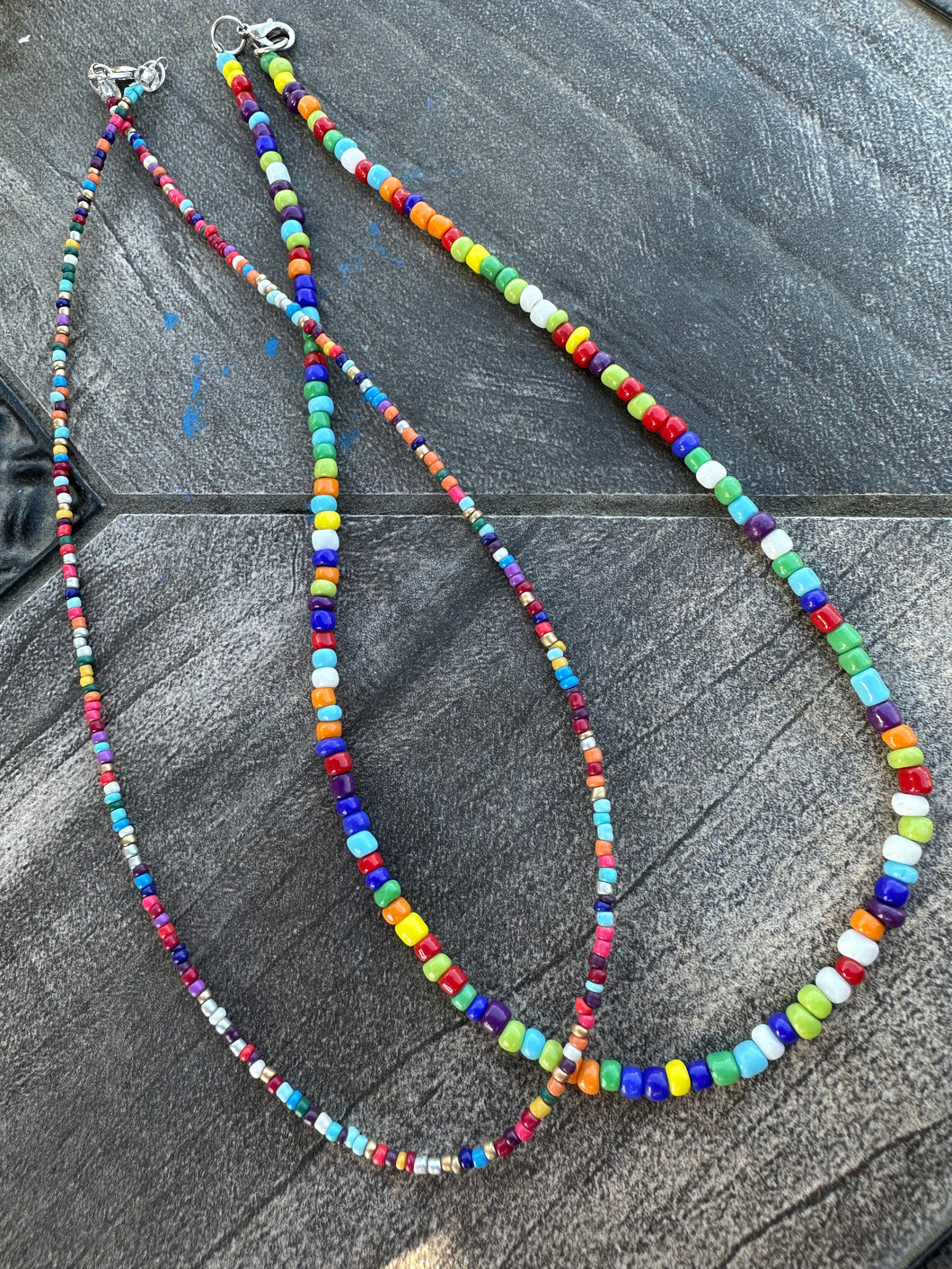 Multi color seed bead choker