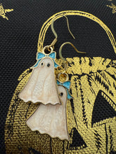Load image into Gallery viewer, Ghoul girls earrings