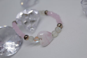 Heart pink glass bracelet