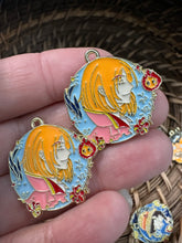 Load image into Gallery viewer, Howls moving castle earrings!