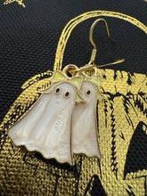 Load image into Gallery viewer, Ghoul girls earrings