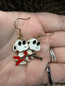 Snoopy earrings!