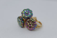 Load image into Gallery viewer, Vintage flower ring