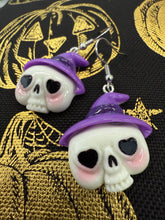 Load image into Gallery viewer, Spooky earrings