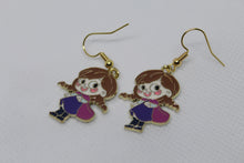 Load image into Gallery viewer, Princess earrings