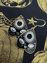 Load image into Gallery viewer, That witch earrings