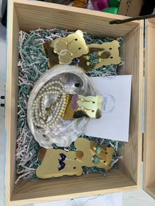 Mermaid theme treasure chest