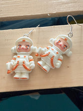 Load image into Gallery viewer, Doll earrings