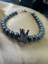 Load image into Gallery viewer, Men’s crown bracelet