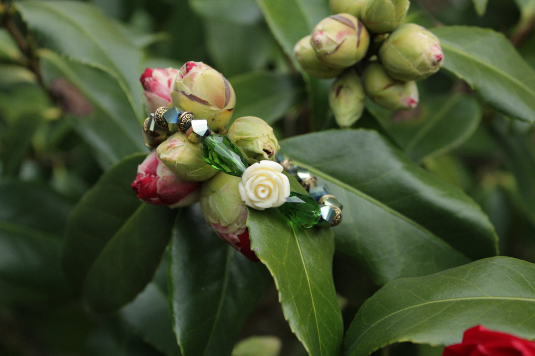 White rose bracelet