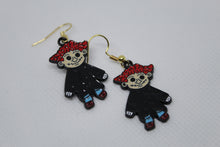 Load image into Gallery viewer, Coraline earrings