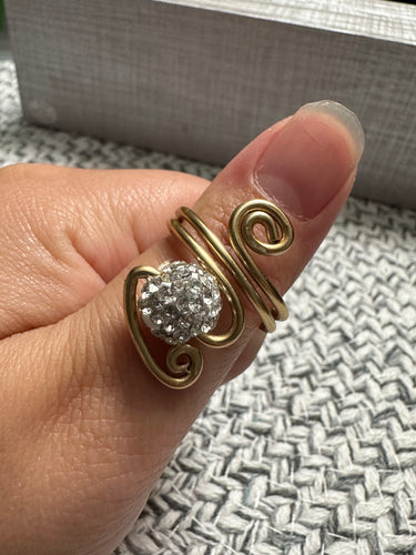 Swirl bling ring