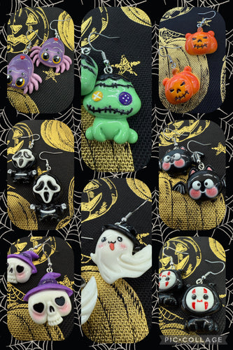 Spooky earrings
