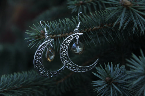 Moon earrings