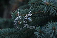 Load image into Gallery viewer, Moon earrings
