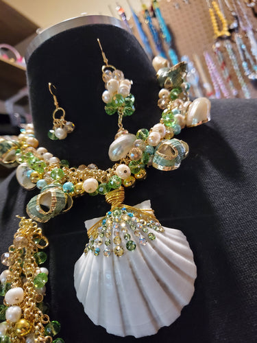 Sea shell necklace set.