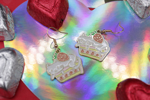 Cupcake cat earrings