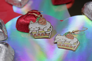 Cupcake cat earrings
