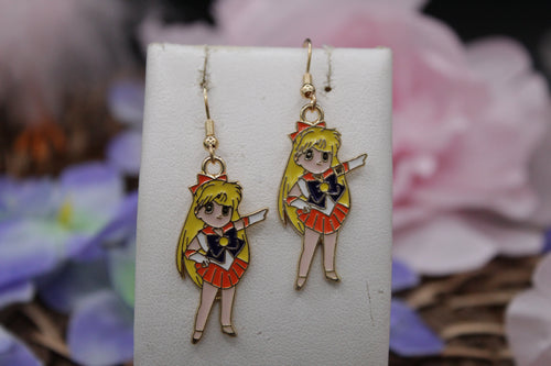 Salior moon earrings