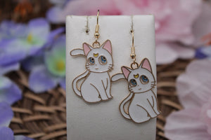 Salior moon cat earrings