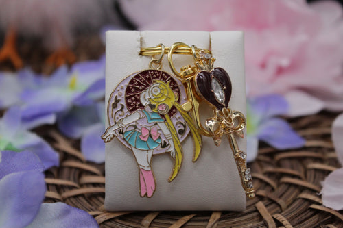 Salior moon keychain