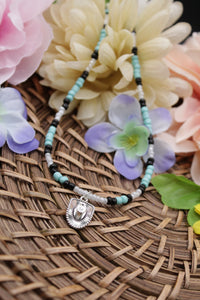 Cowgirl choker necklace