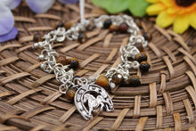 Load image into Gallery viewer, Tiger eye dangle bracelet