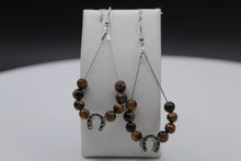 Load image into Gallery viewer, Horse shoe earrings (tiger eye)