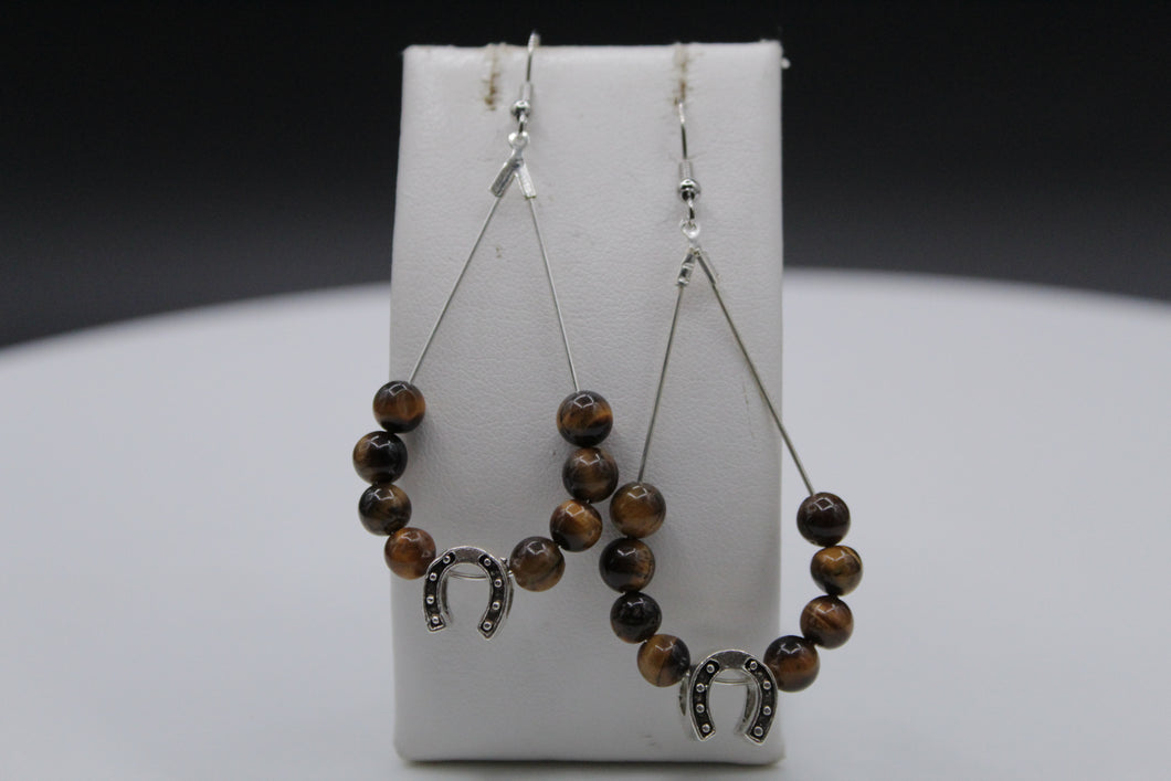 Horse shoe earrings (tiger eye)