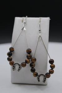 Horse shoe earrings (tiger eye)