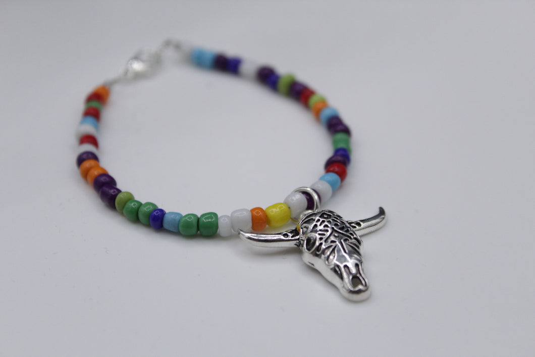 Colorful horn bracelet