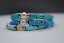 Load image into Gallery viewer, Shades of blue bracelet