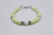 Load image into Gallery viewer, Shades of yellow bracelet