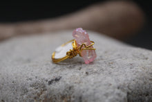 Load image into Gallery viewer, Rainbow quartz pink