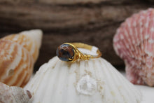 Load image into Gallery viewer, Garnet crystal ring